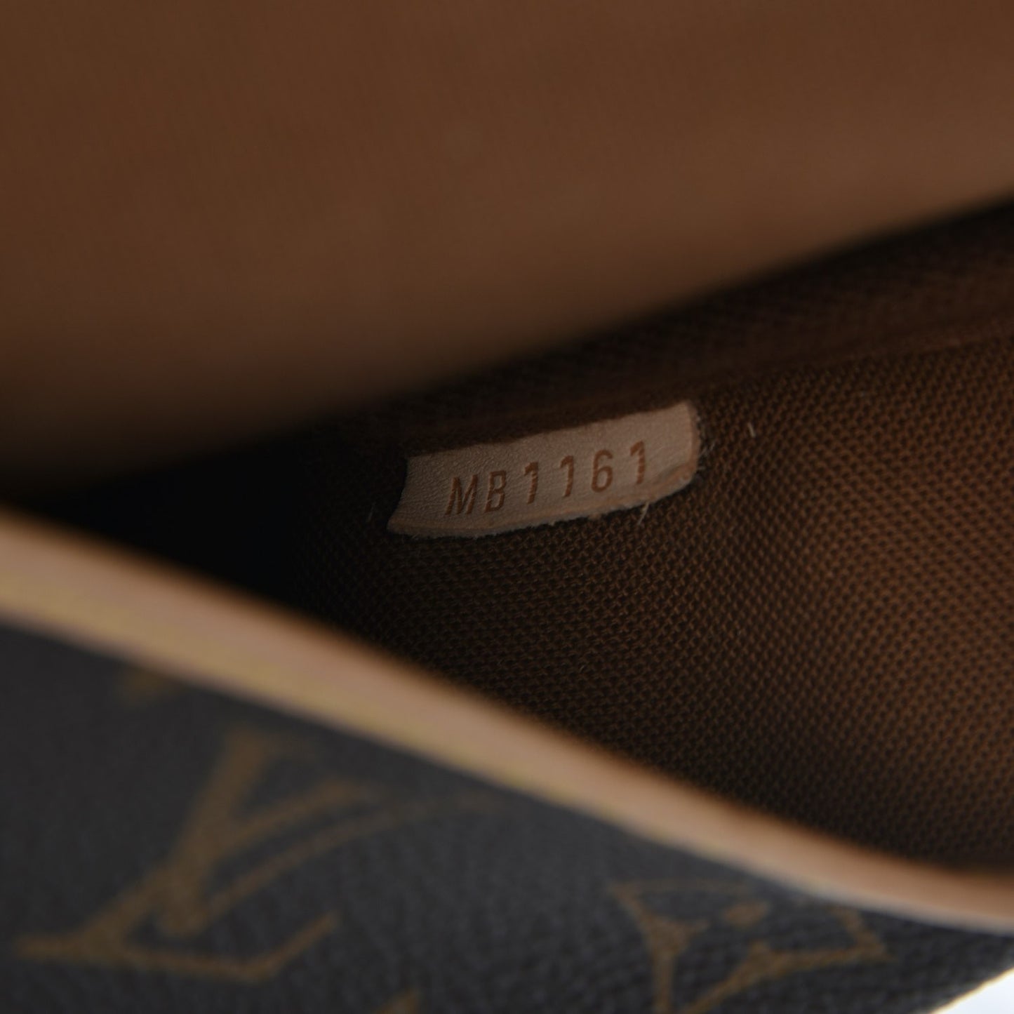 Monogram Saumur 30