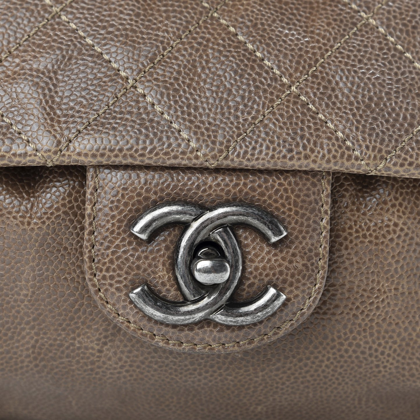 Caviar Quilted Medium Elastic Flap Brown