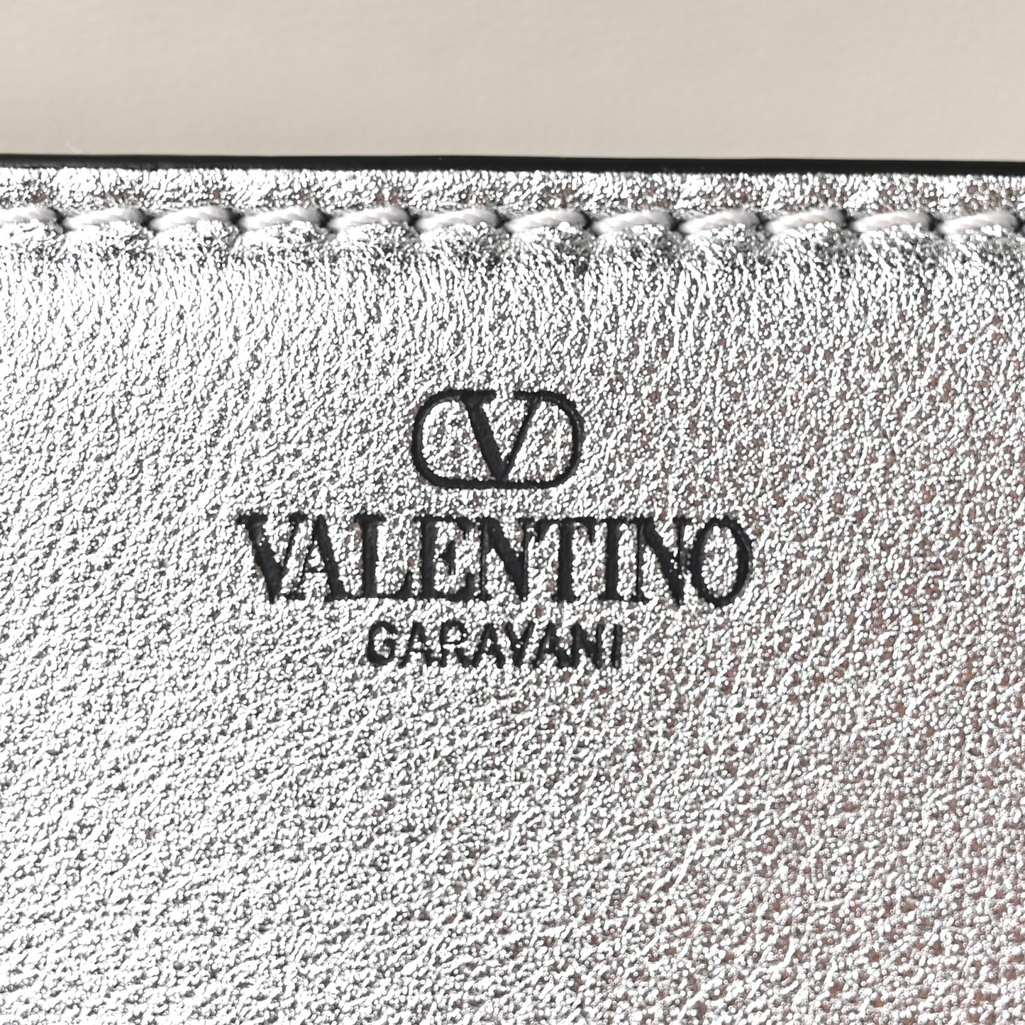 Laminated Calfskin Vlogo Small Loco Shoulder Bag Silver