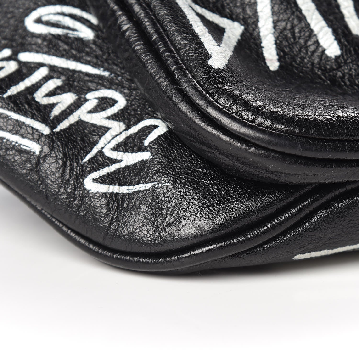 Balenciaga Agneau Arena Graffiti All Over Explorer Belt Bag Black White 9 of 12