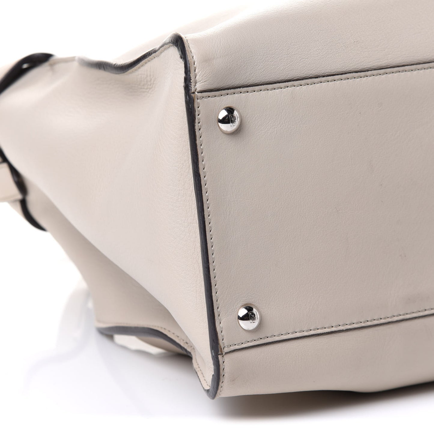Vitello Seta Century Large Peekaboo X-Lite Latte Balena