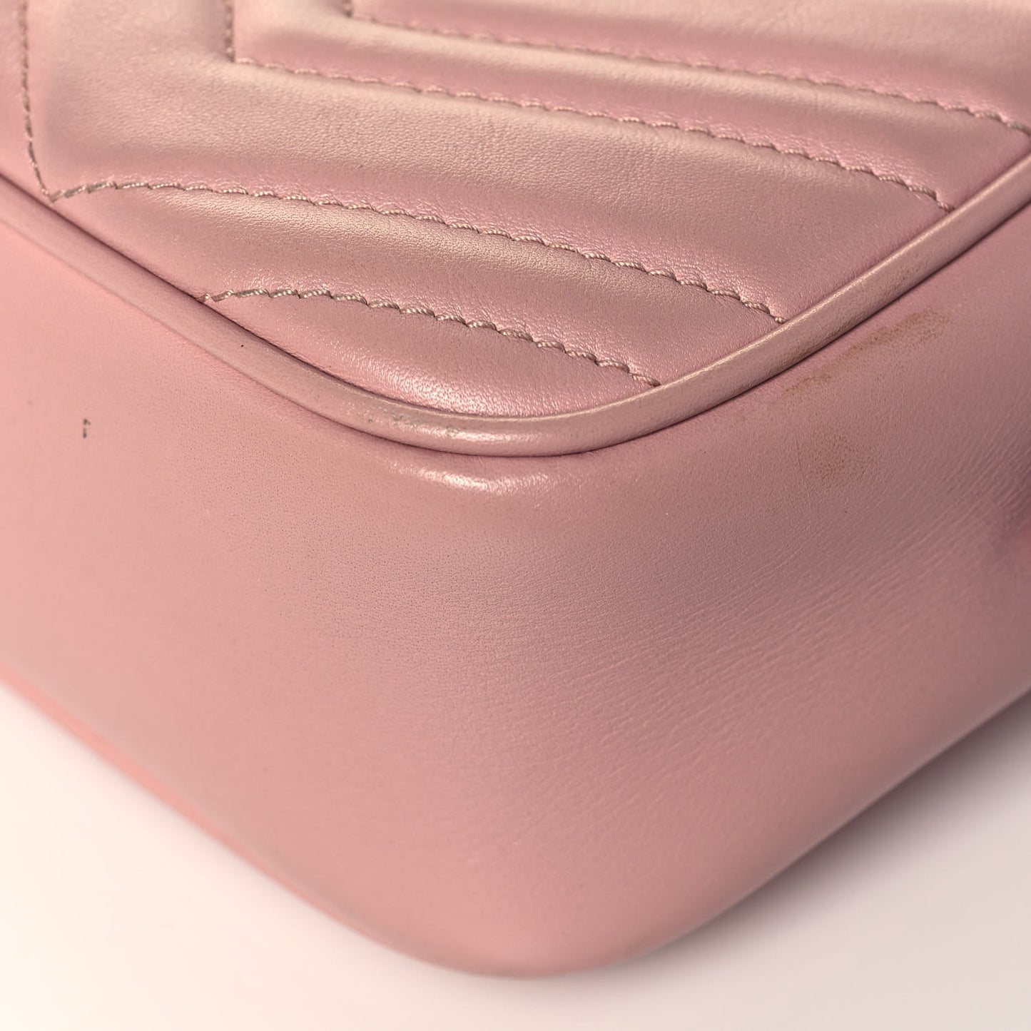 Calfskin Matelasse Small GG Marmont Chain Shoulder Bag Perfect Pink