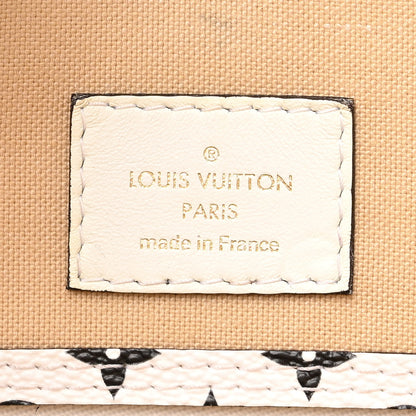 Louis Vuitton Monogram Giant Neverfull MM Kaki 7 of 10
