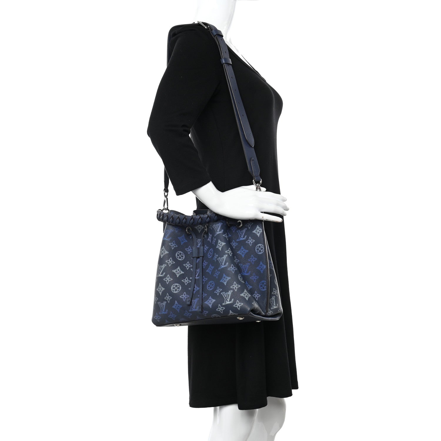 Louis Vuitton Mahina Flight Mode Muria Bleu Marine 2 of 13