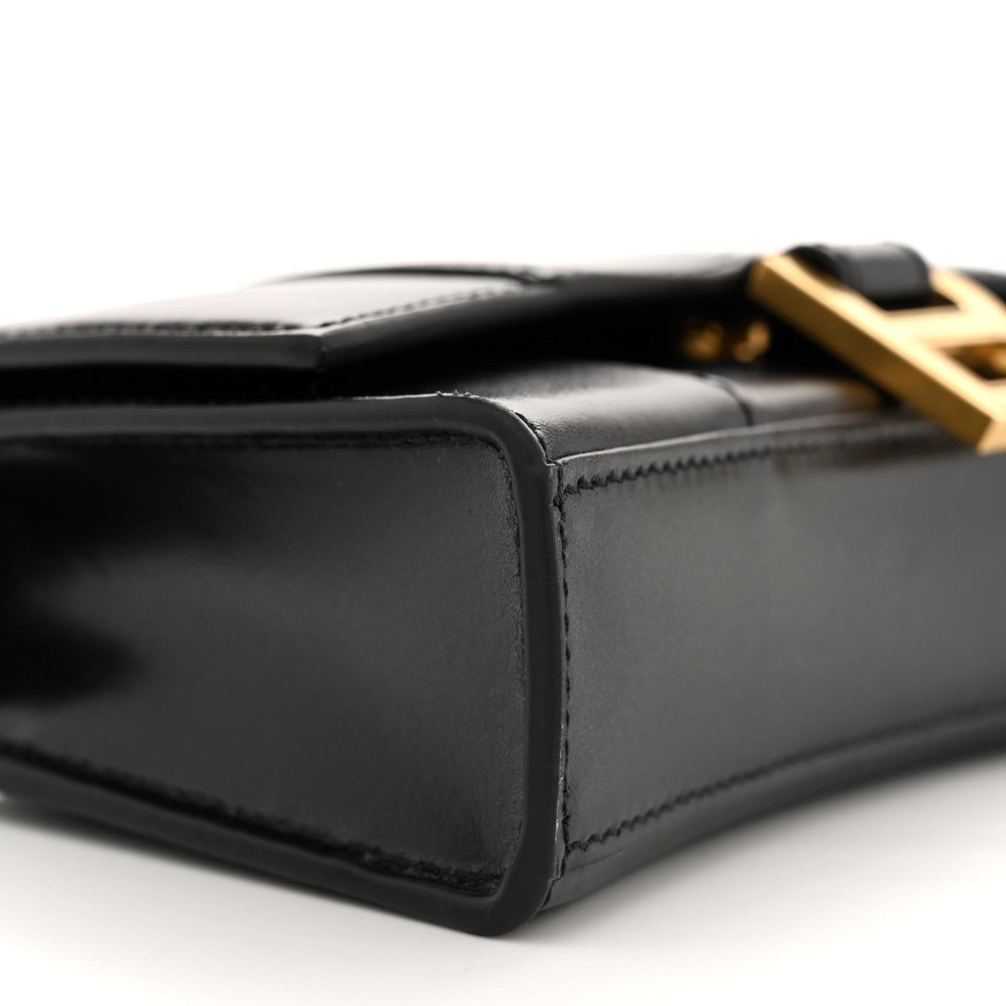 Shiny Box Calfskin Hourglass Chain Bag Black