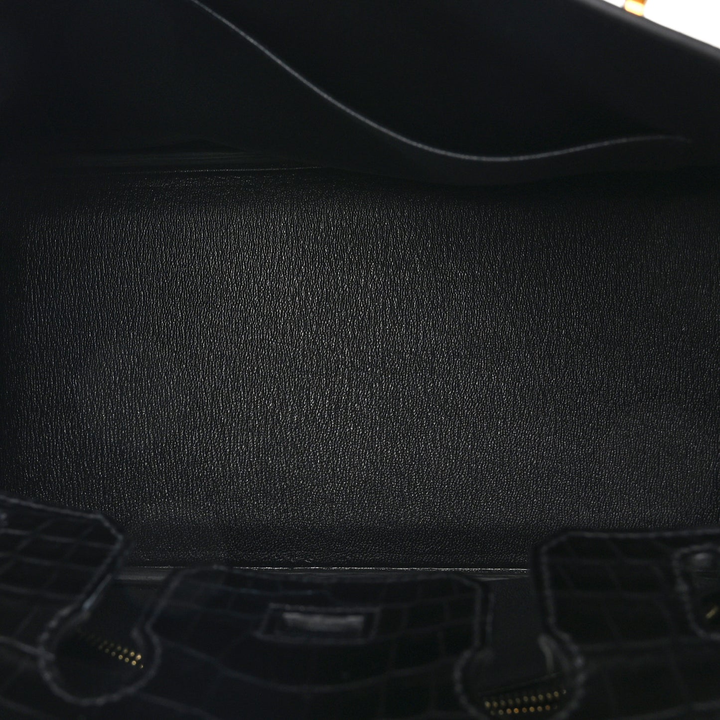 Matte Niloticus Crocodile Birkin 25 Black
