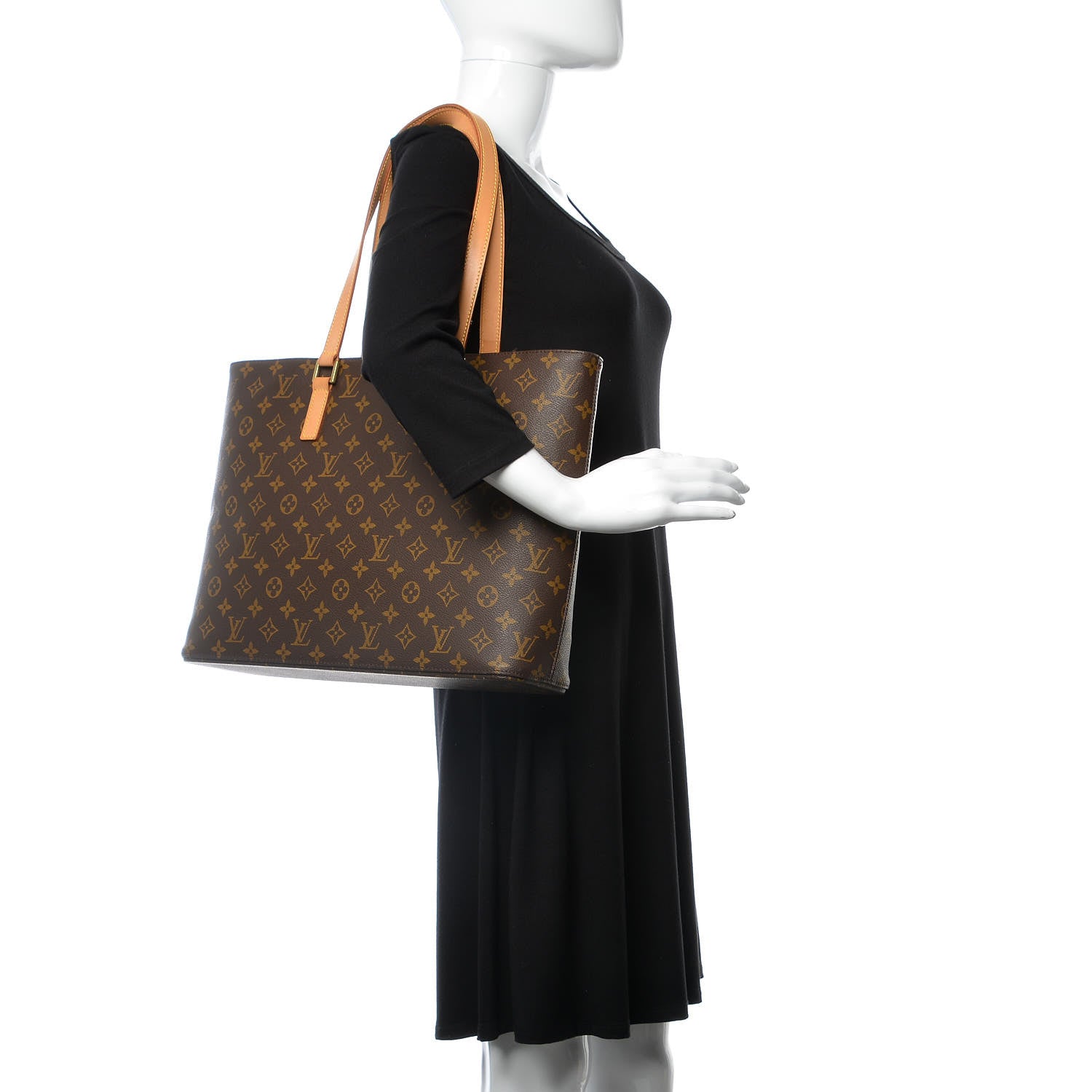 Louis Vuitton Monogram Luco 2 of 17