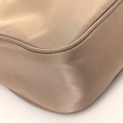 Prada Nylon Re-Edition 2005 Shoulder Bag Cammeo 12 of 14