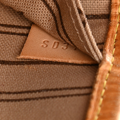 Louis Vuitton Monogram Neverfull MM 8 of 11