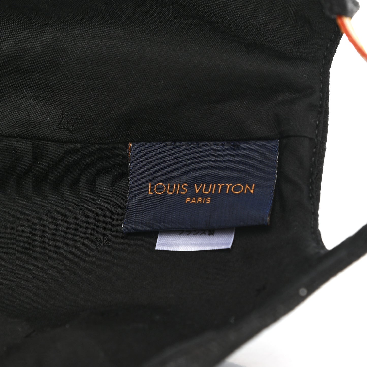 Monogram Essential Cap M Black