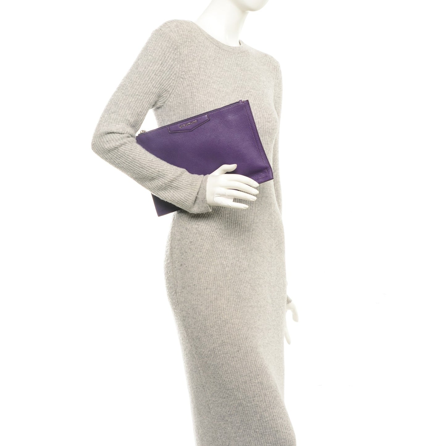Sugar Goatskin Medium Antigona Pouch Purple