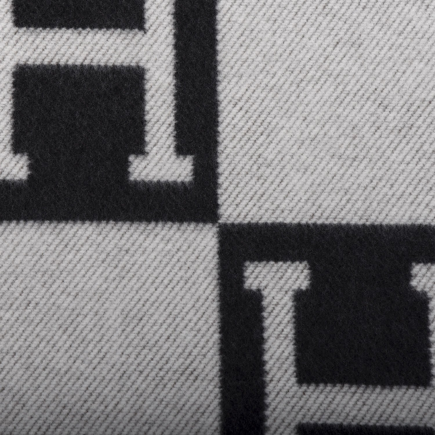 Hermes Wool Cashmere Avalon Blanket Ecru Gris Fonce 3 of 3