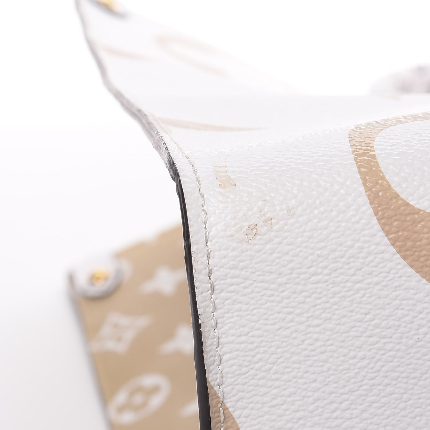Monogram Giant Onthego GM Kaki Beige