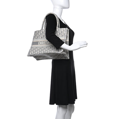 Christian Dior Oblique Medium Book Tote Grey 2 of 9