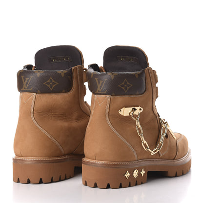 Louis Vuitton Suede Calfskin Monogram Mens Creeper Ankle Boots 9 Beige 4 of 9