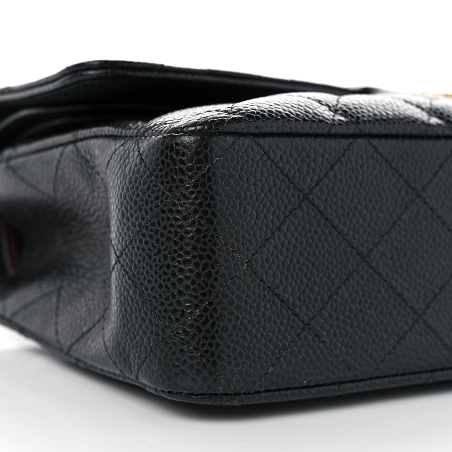 Caviar Quilted CC Box Flap Black