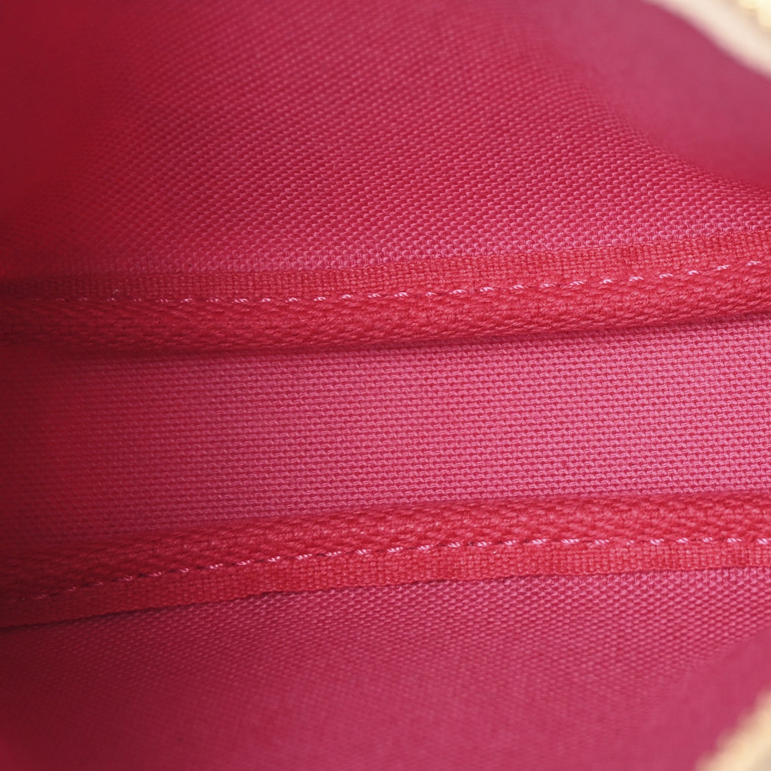 Louis Vuitton Damier Azur 2021 Christmas Animation Hollywood Mini Pochette Accessories Fuchsia 5 of 7