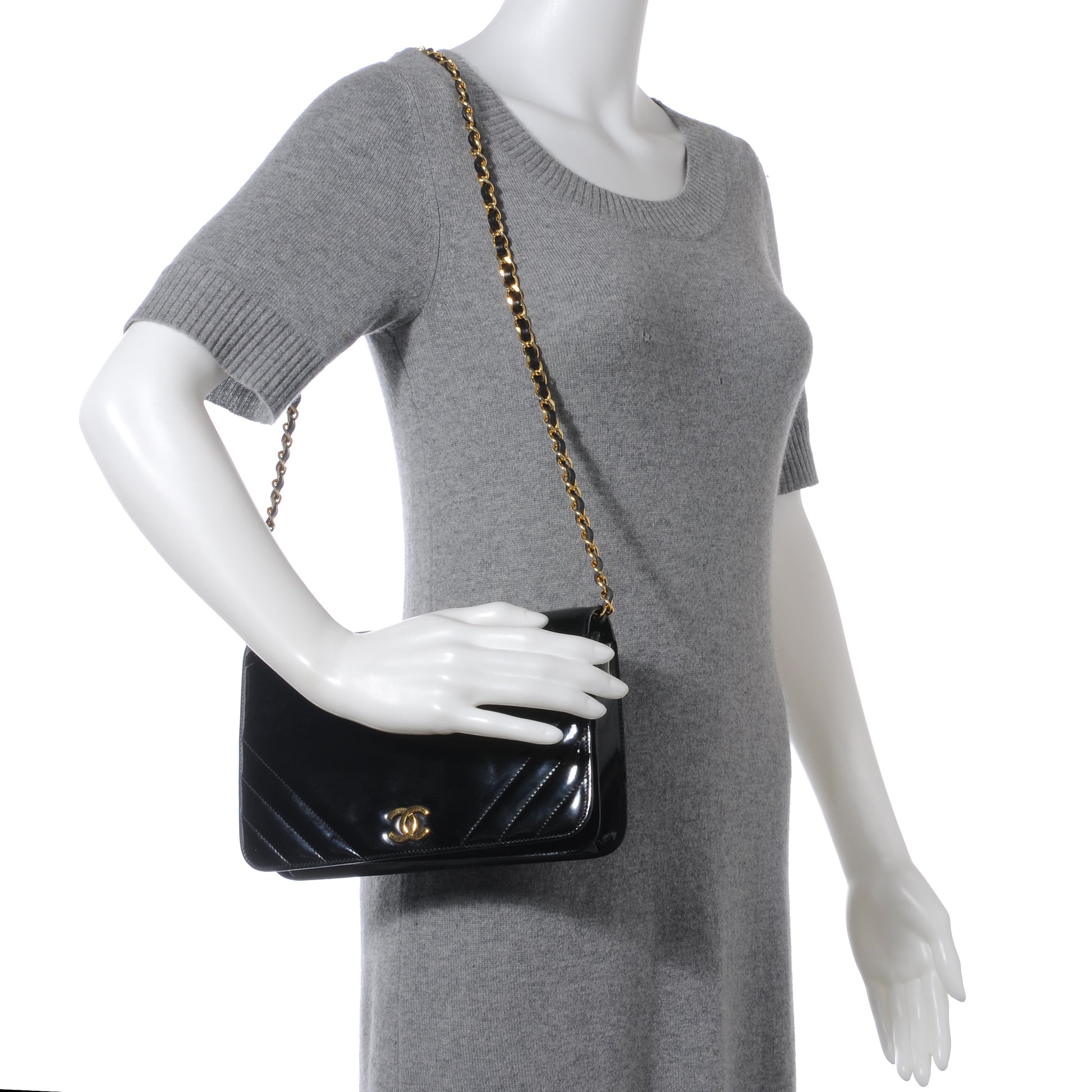 Chanel Patent Small Single Flap Black 2 of 9