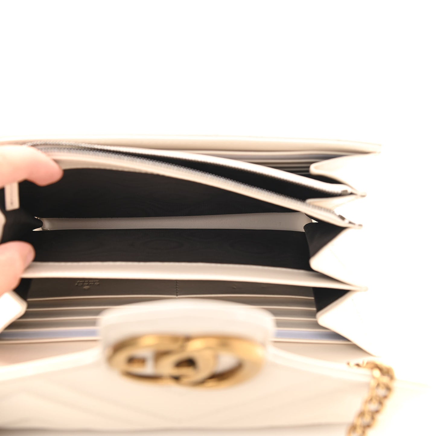 Calfskin Matelasse GG Marmont Chain Wallet Mystic White