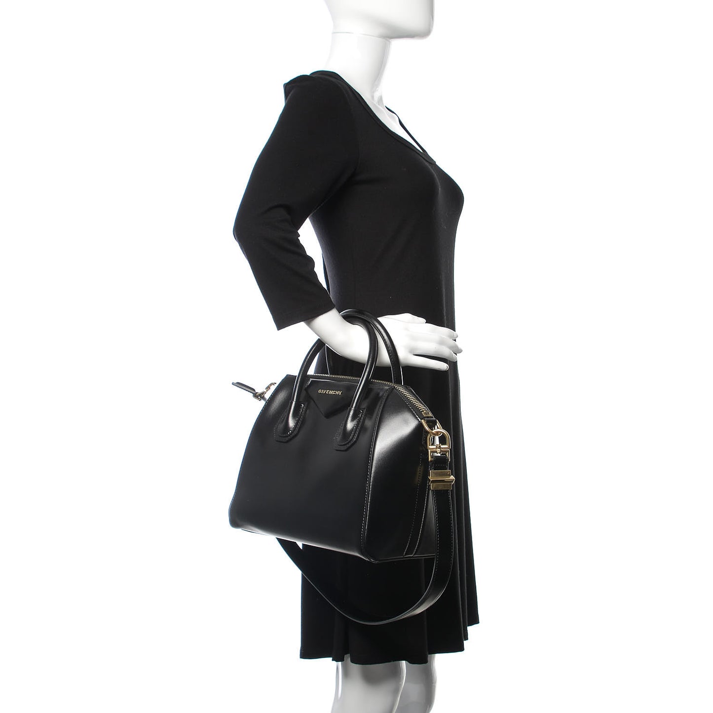 Shiny Lord Calfskin Small Antigona Black