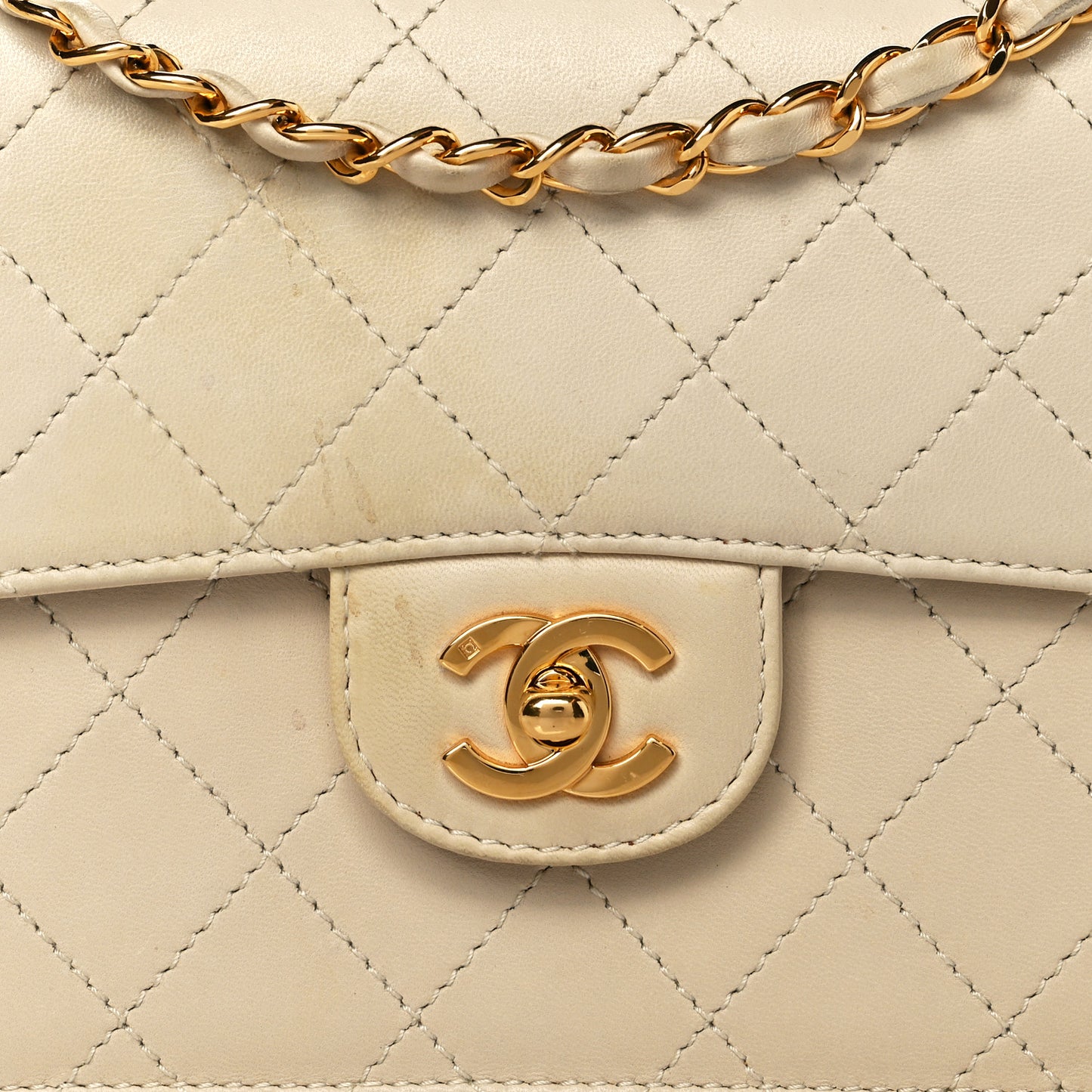 Lambskin Quilted Small Single Flap White
