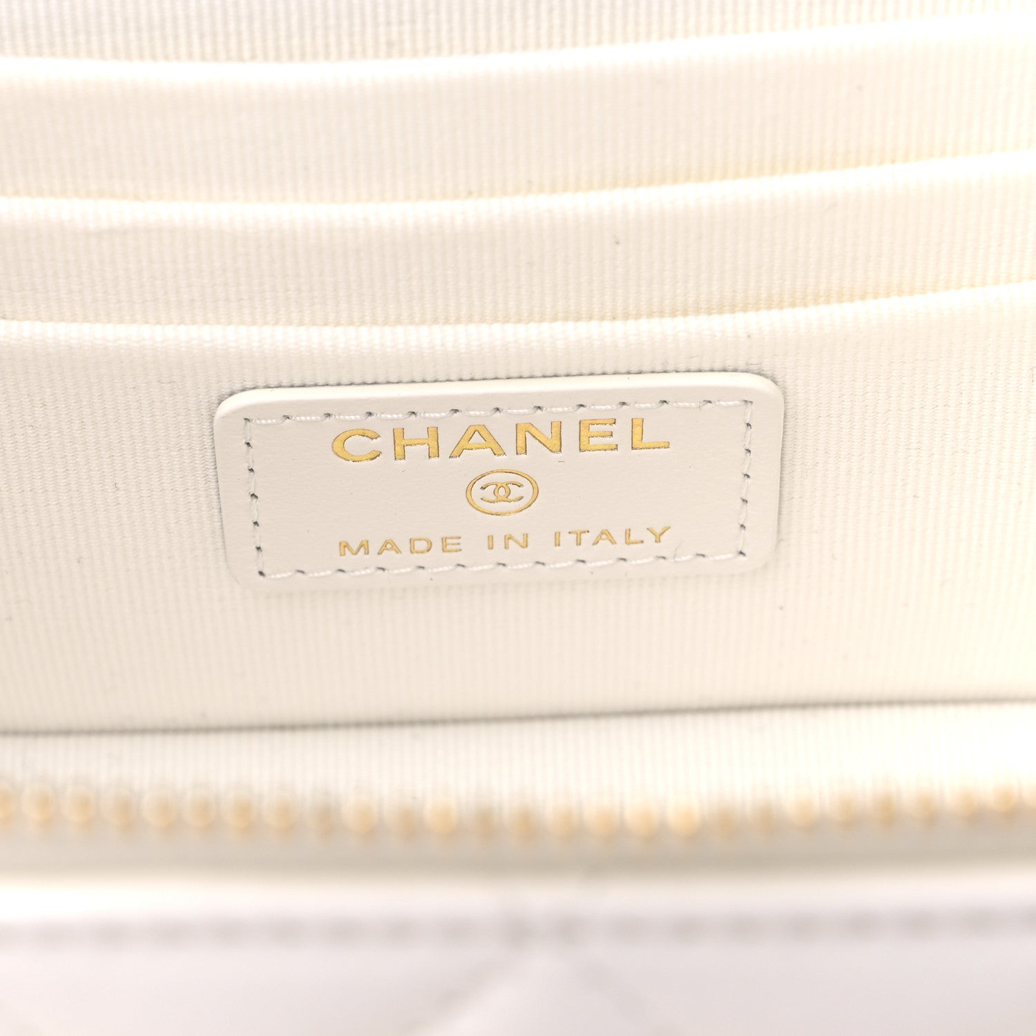 Chanel Lambskin Quilted Polly Pocket East West Top Vanity With Chain White 5 of 9