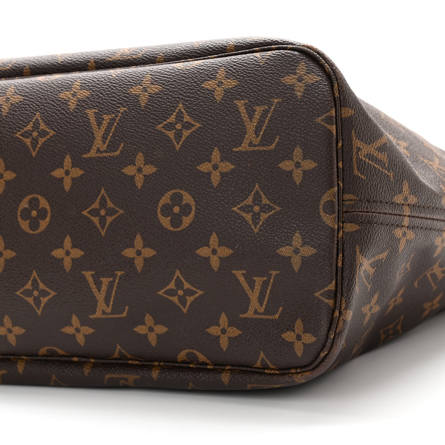 Louis Vuitton Monogram Neverfull MM 9 of 15