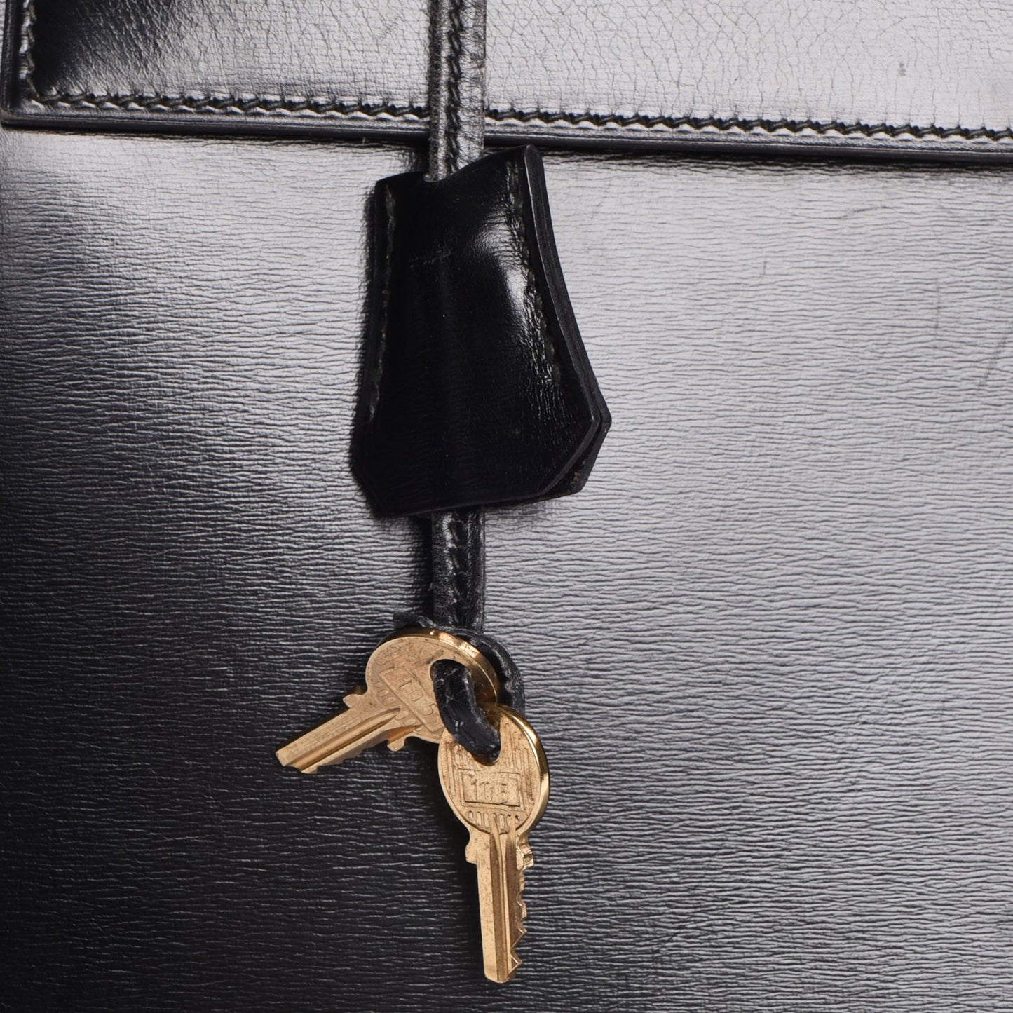 Box Kelly Sellier 32 Black