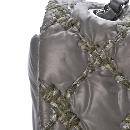 Chanel Nylon Quilted Medium Tweed on Stitch Bubble Green 14 of 17