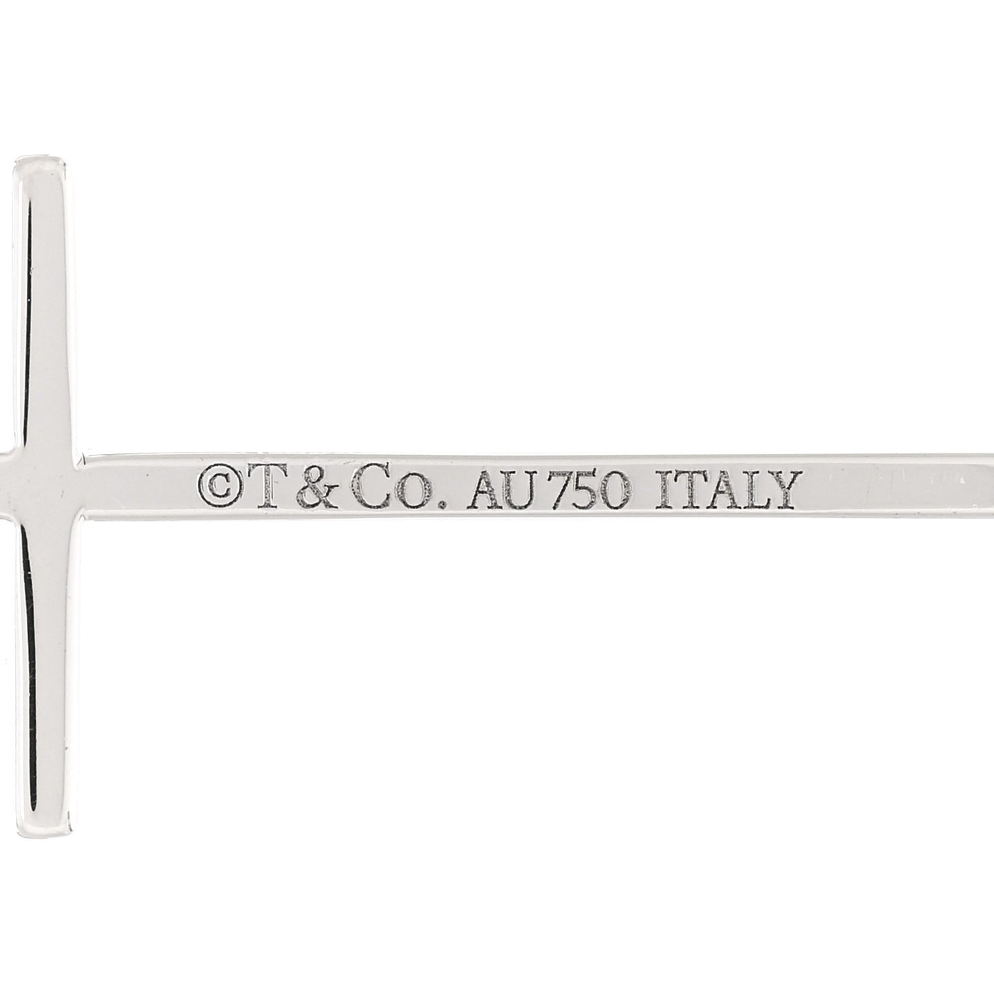18K White Gold Metro Cross Pendant Necklace