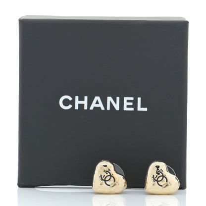 Chanel CC Heart Earrings Gold 10 of 10