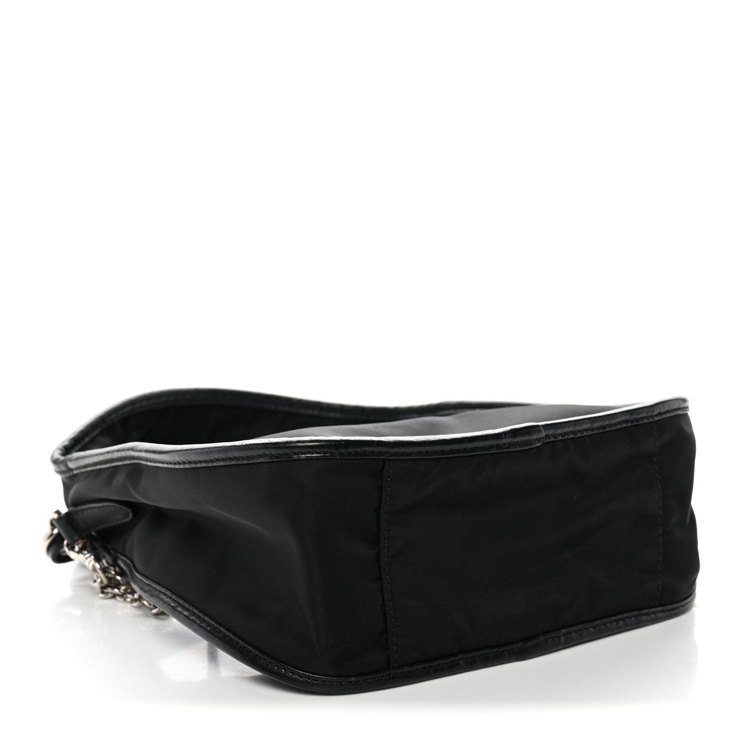 Prada Tessuto Nylon Re-Edition 1995 Bag Black 1871606 – FASHIONPHILE