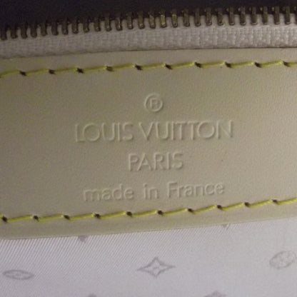 Louis Vuitton Suhali Lockit GM Handbag White 9 of 10