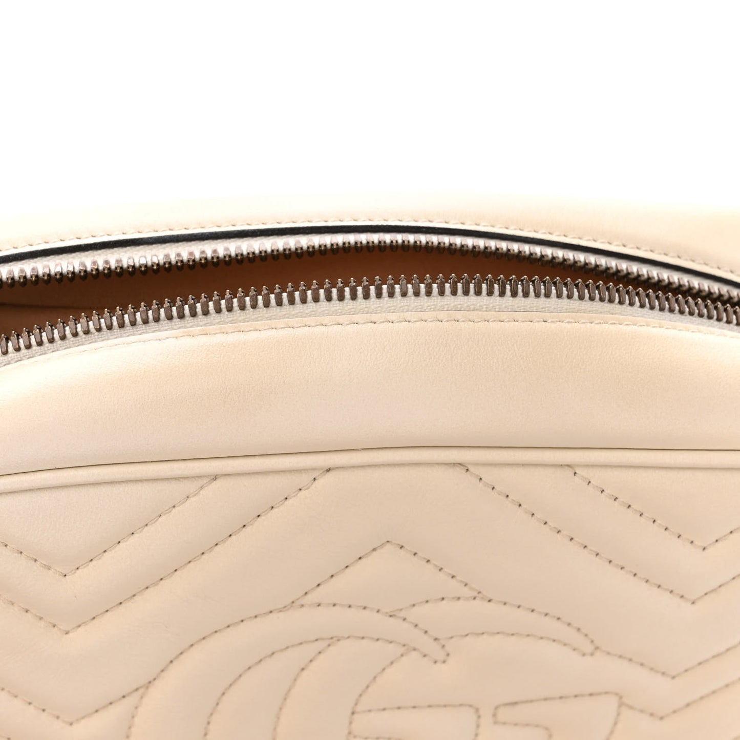 Calfskin Matelasse Small GG Marmont Chain Shoulder Bag White