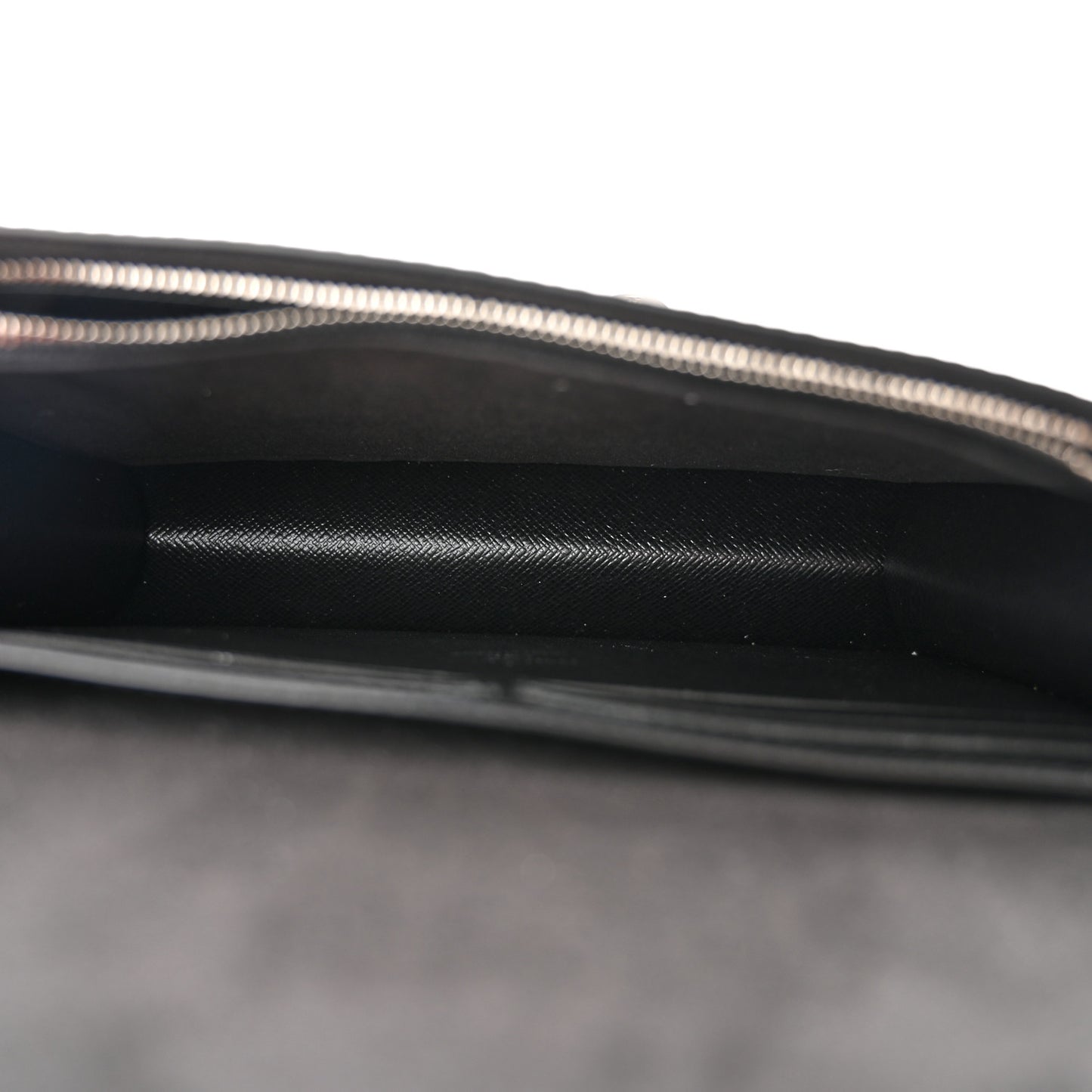 Epi Twist Belt Chain Wallet Black