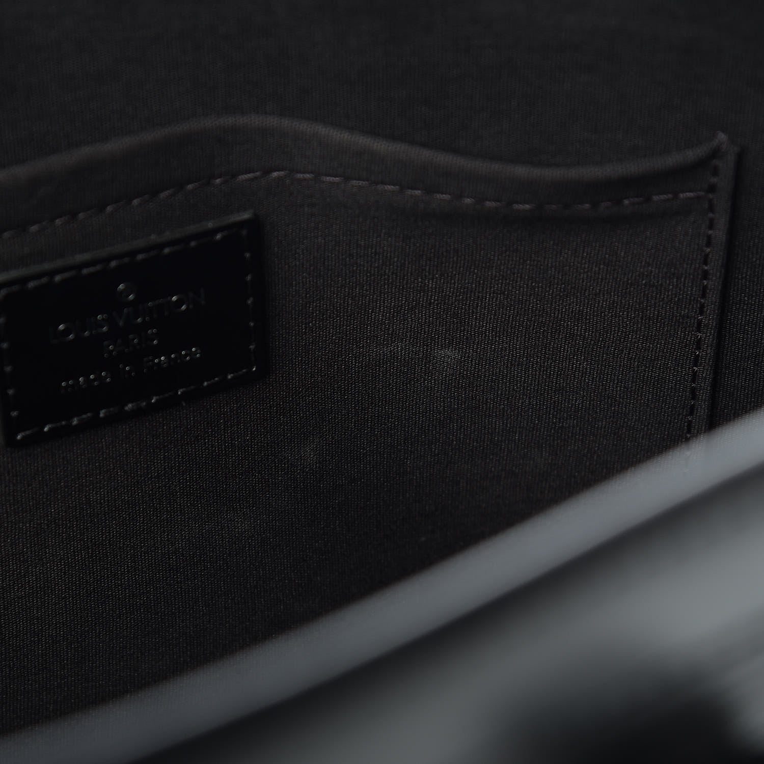 Louis Vuitton Epi Madeleine GM Black 7 of 20