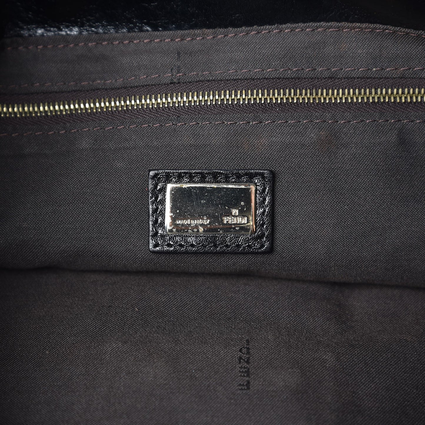 Vitello Acqua Maxi Baguette Shoulder Bag Black