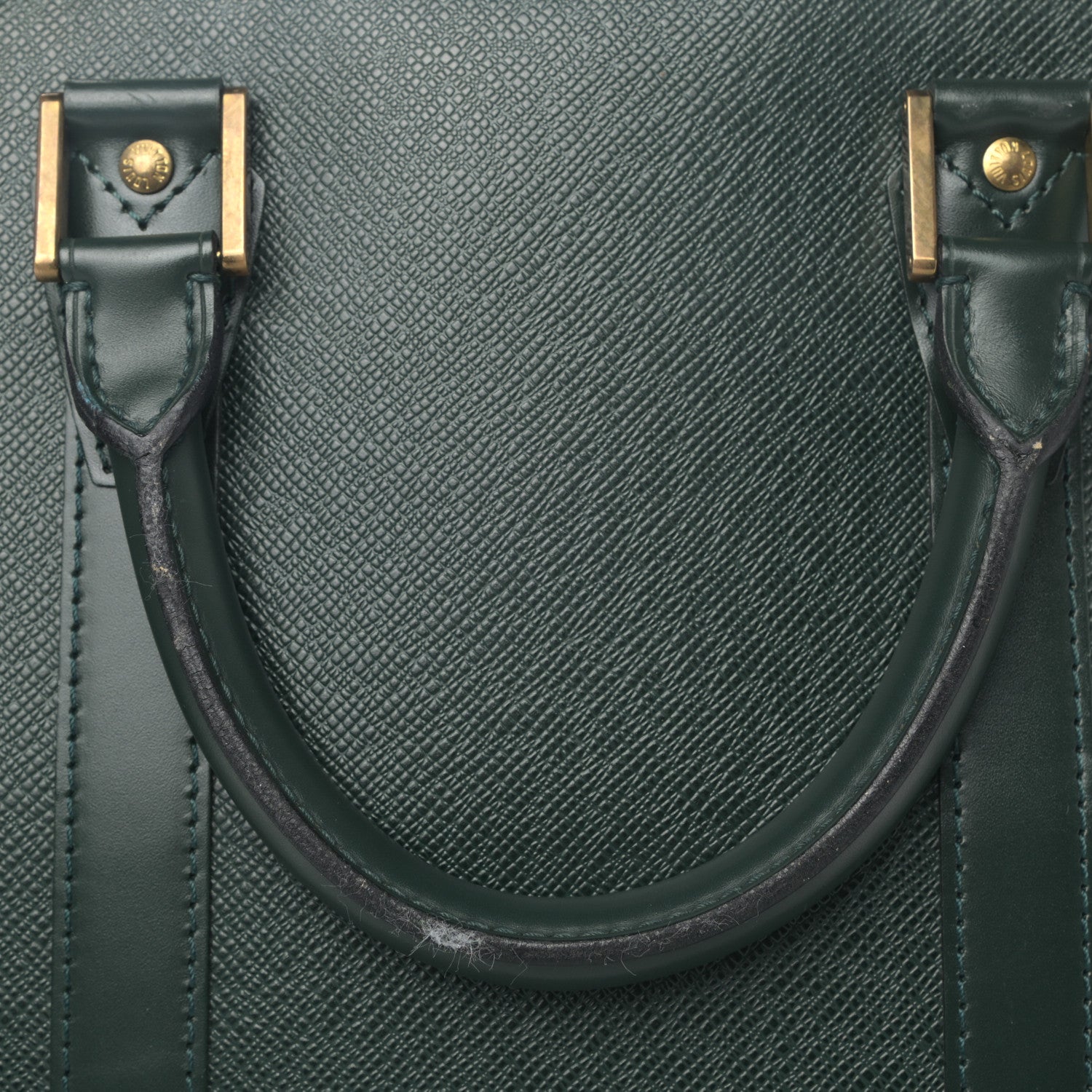 Louis Vuitton Taiga Helanga 1 Poche Epicea 17 of 21
