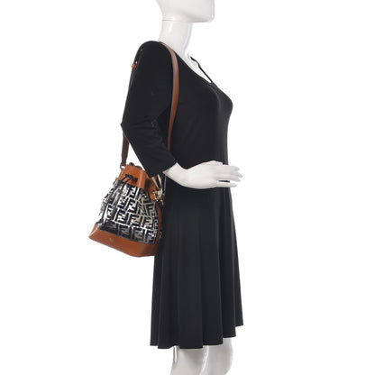 Fendi TPU FF Vitello Aura F is Fendi Grande Mon Tresor Bucket Bag Black Cuoio 2 of 9