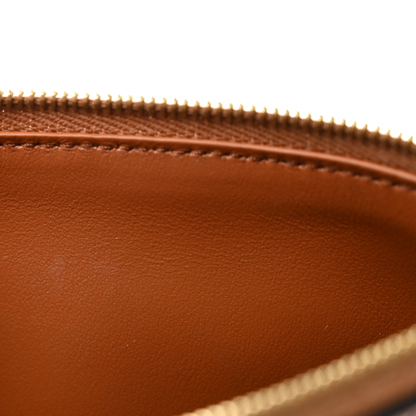 Smooth Calfskin Cuir Triomphe Coin and Card Pouch With Hook Tan