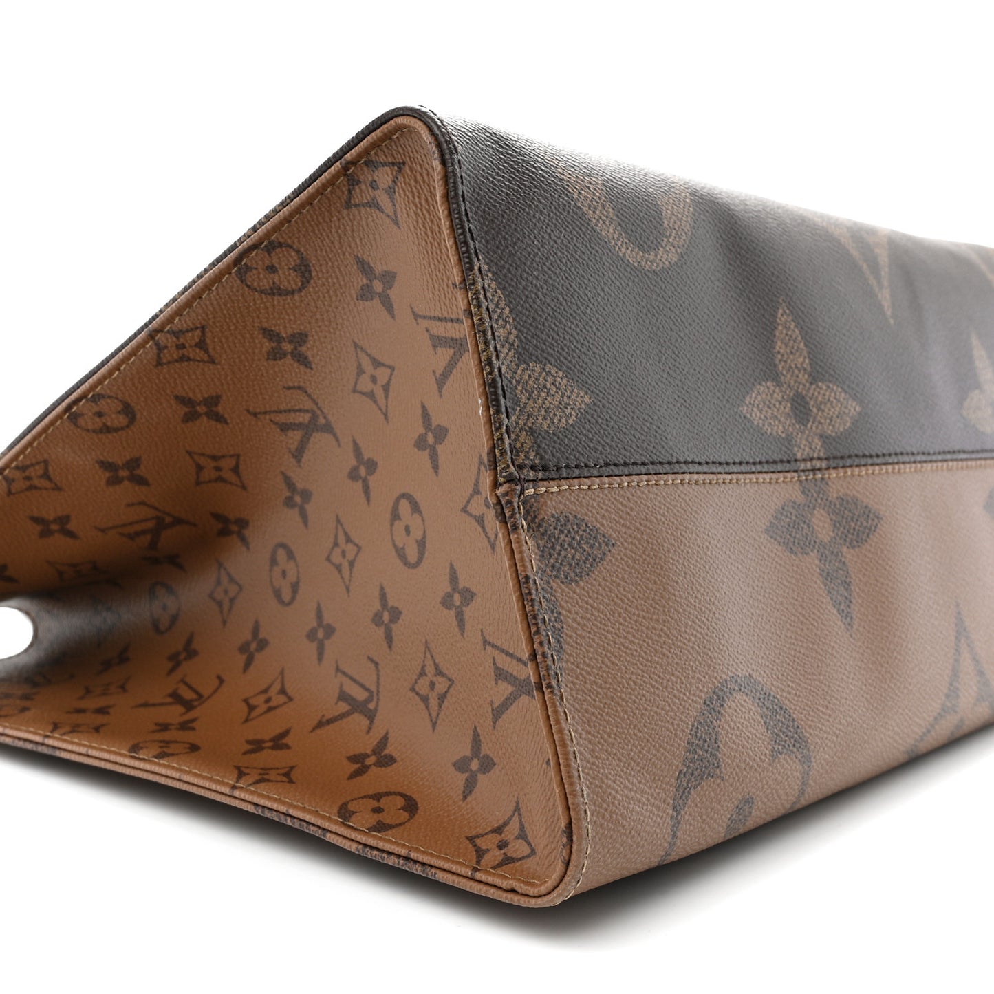 Reverse Monogram Giant Onthego GM