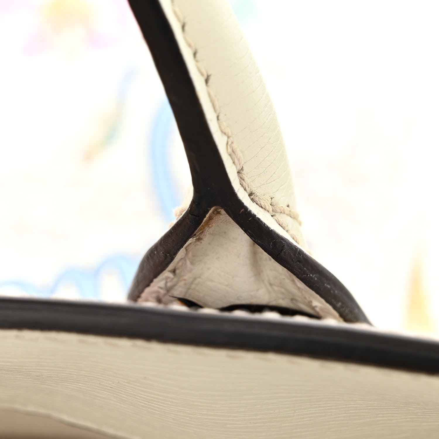 Gucci New Shangai Calfskin Tiger Savanah Textured Calfskin Medium Tote Chalky White Multicolor 15 of 20