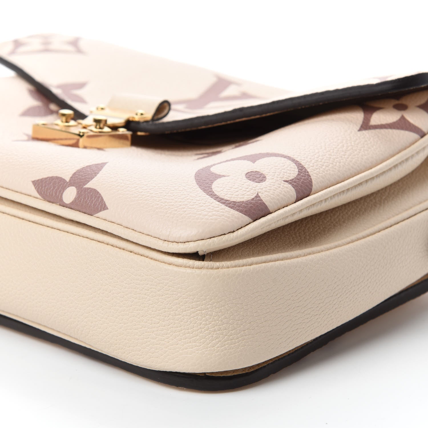 Louis Vuitton Empreinte Monogram Giant Pochette Metis Creme Bois De Rose 7 of 11