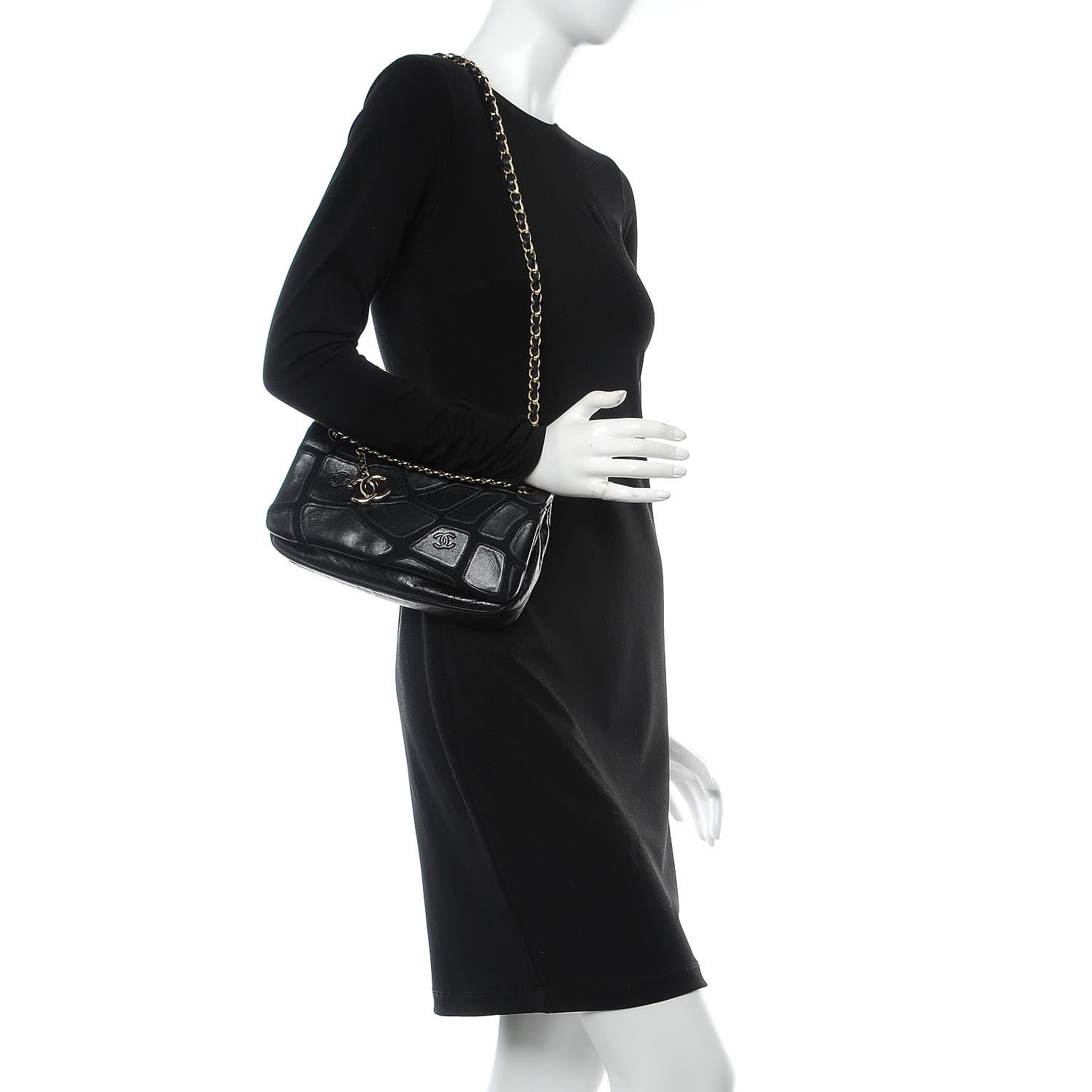 Chanel Lambskin Jersey Scales Flap Black 2 of 7