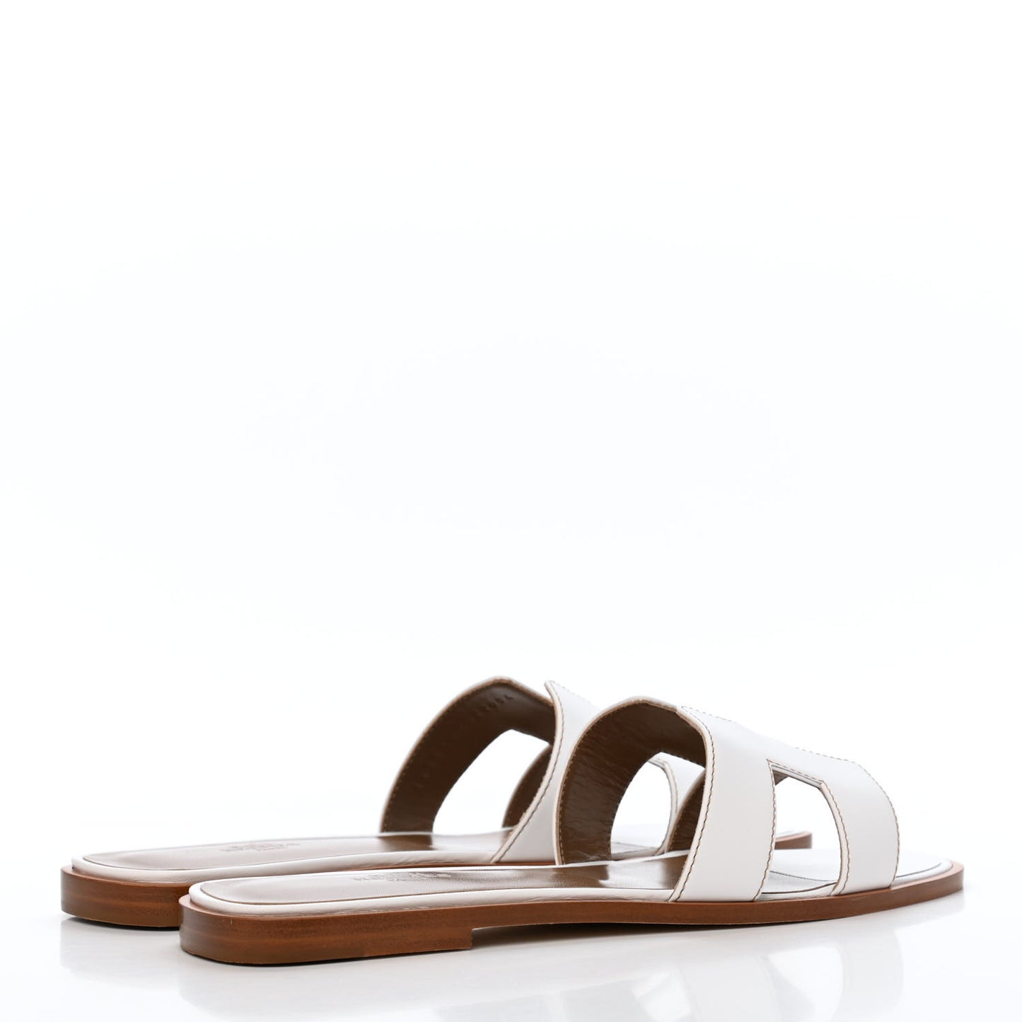 Box Calfskin Oran Sandals 40 White