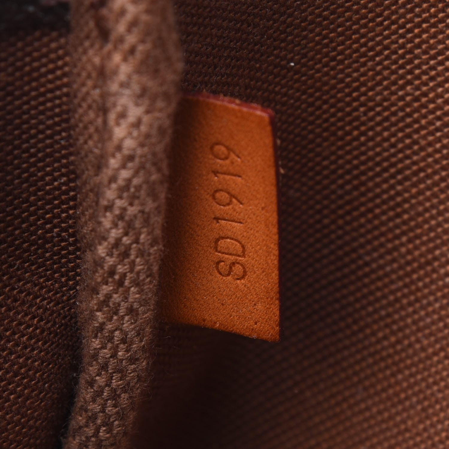 Louis Vuitton Monogram Pochette Accessories 7 of 22