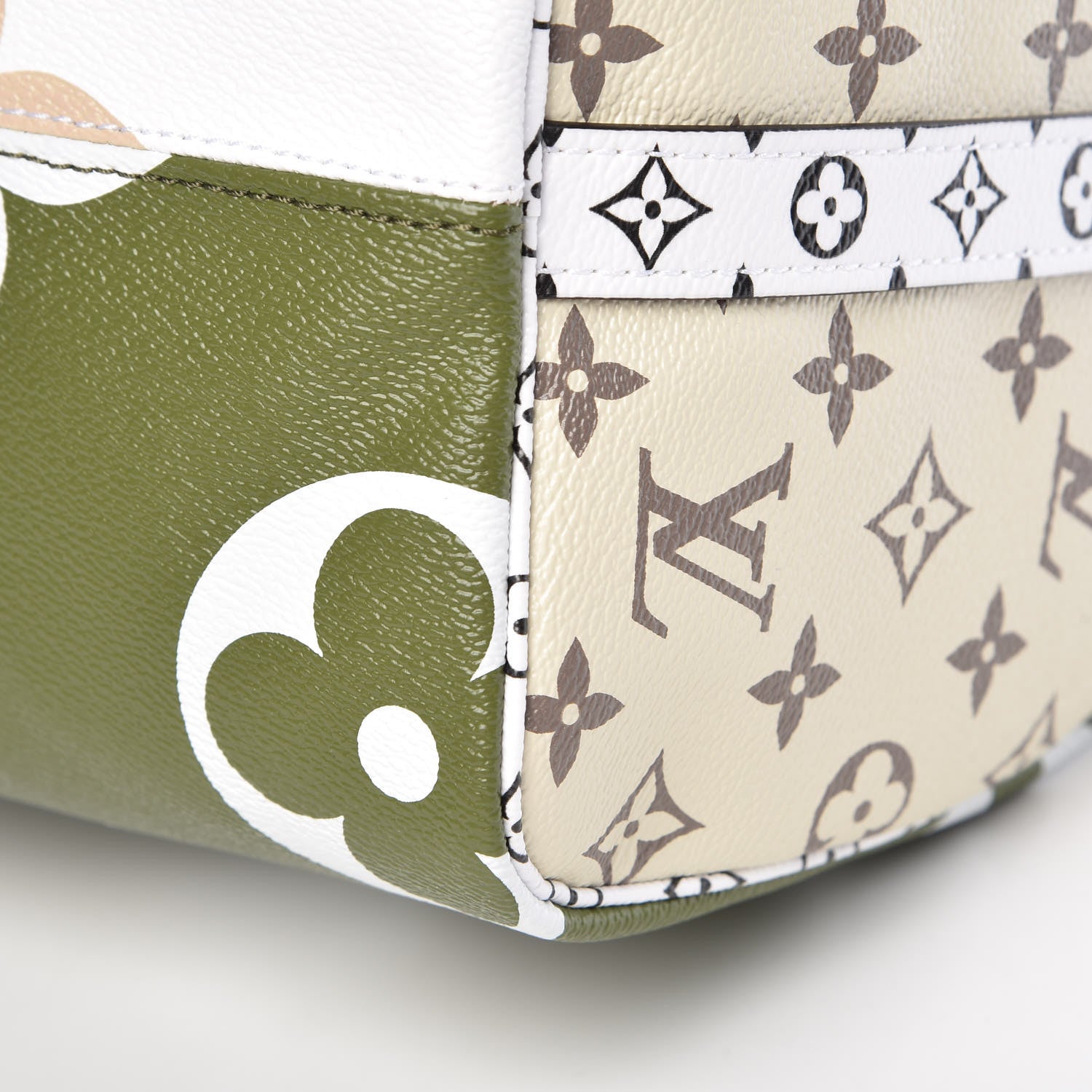 Louis Vuitton Monogram Giant Speedy Bandouliere 30 Kaki Beige 12 of 12