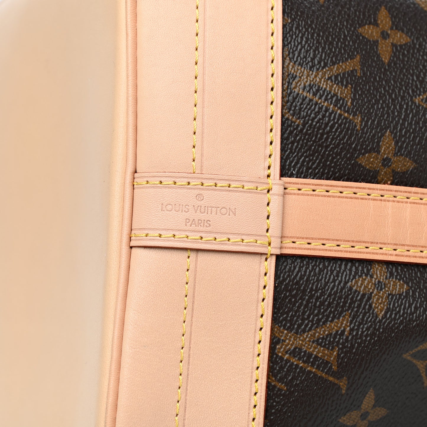Monogram Noe