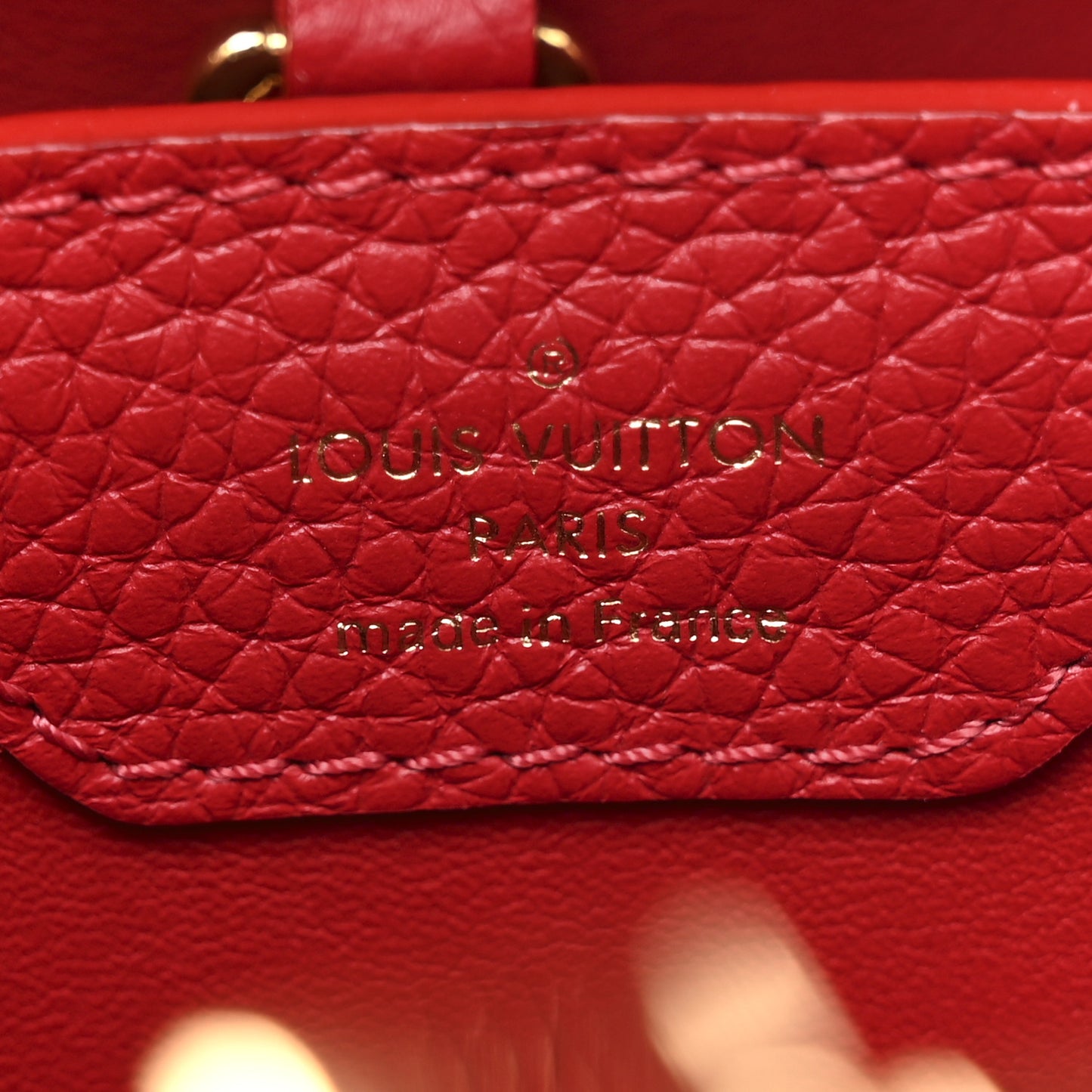 Taurillon Capucines BB Scarlet Red