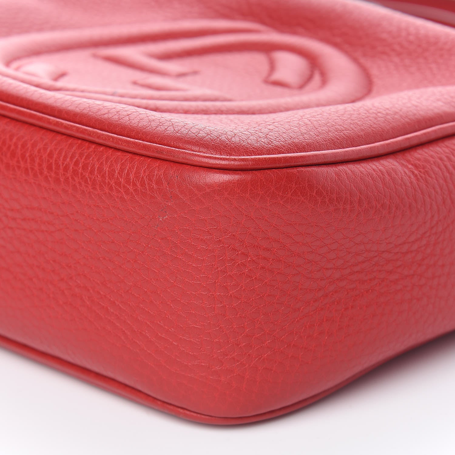 Gucci Pebbled Calfskin Small Soho Disco Bag Tabasco Red 9 of 14